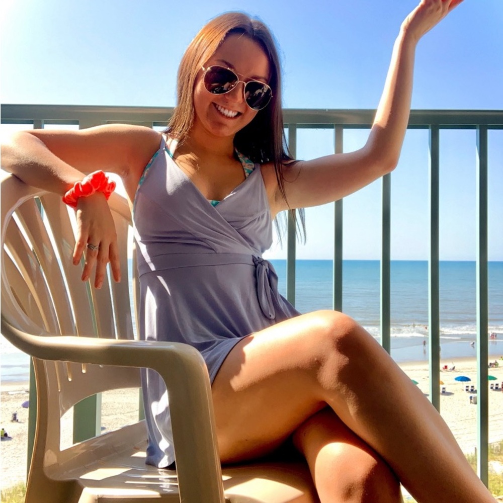 Urban Outfitters XS Romper